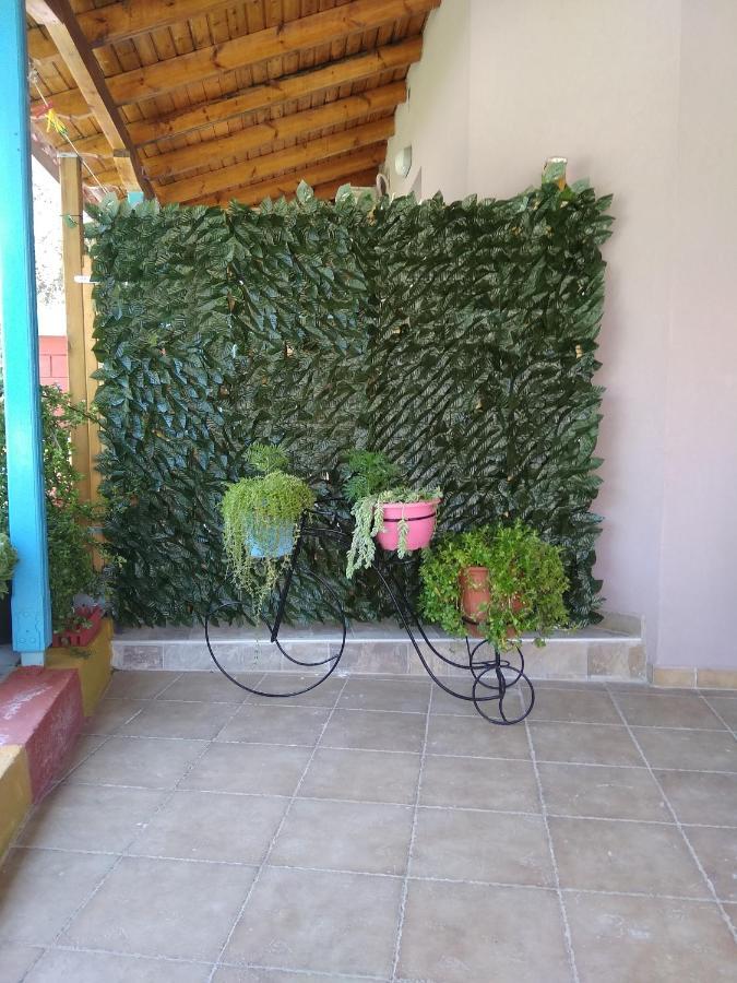 Valta'S Room 2 Paleros Екстериор снимка