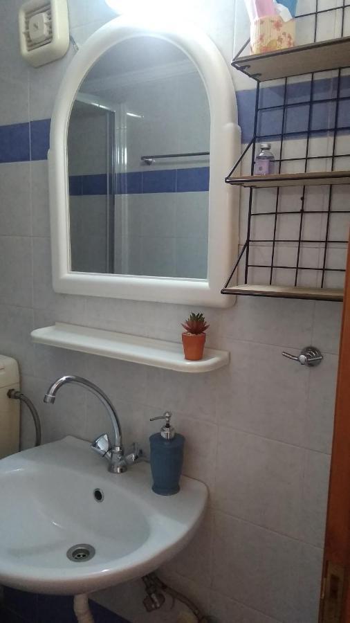 Valta'S Room 2 Paleros Екстериор снимка